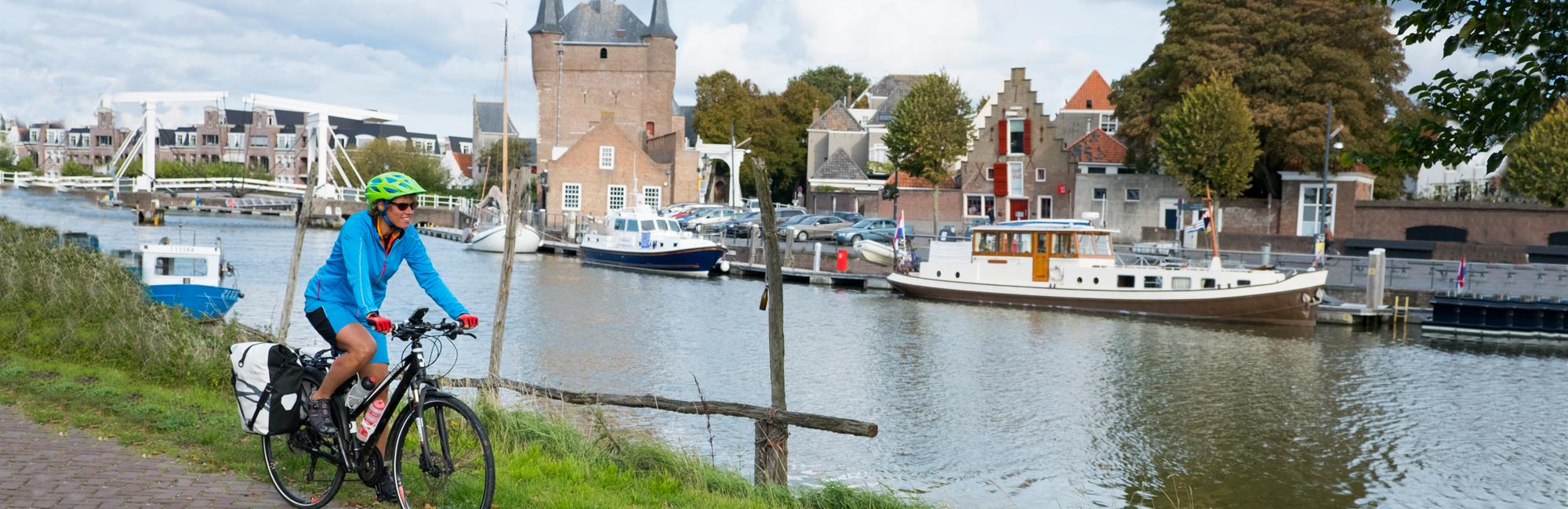 Fietsen in Nederland? Boek uw fietsvakantie bij Dutch Bike Tours!